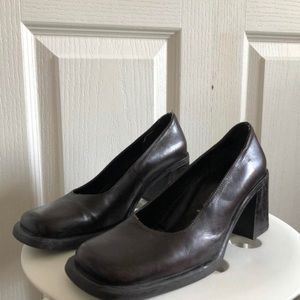 Vintage aldo brown heels!